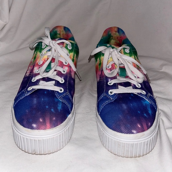 Women’s Colorful Tie Dye Platform Fila Sneakers | Size 7.5 - Picture 3 of 7